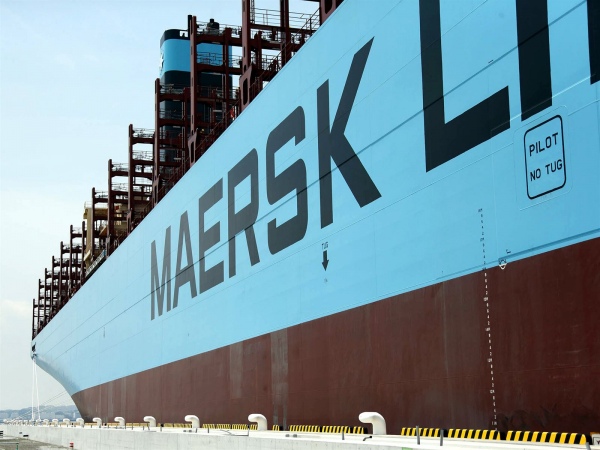 Maersk sin planes de seguir tendencia de megabuques de MSC