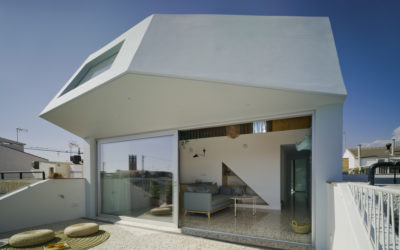 La casa de la Playa / Laura Ortín Arquitectura