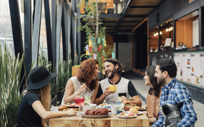 Vive una experiencia gourmet en contenedores de barco