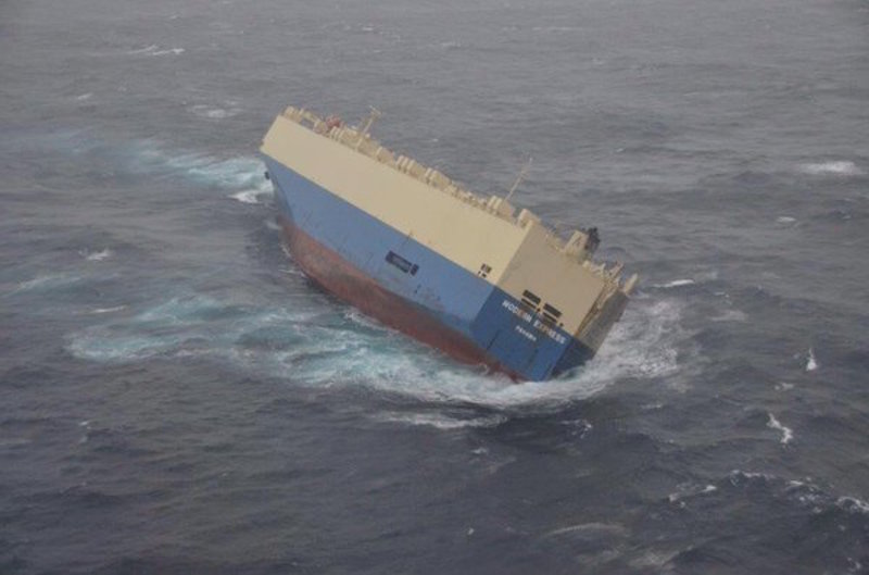 Listing Car Carrier ‘Modern Express’ Abandoned in Bay of Biscay