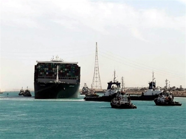 Canal de Suez: 113 buques cruzan la vía, mientras se inicia la investigación sobre el …